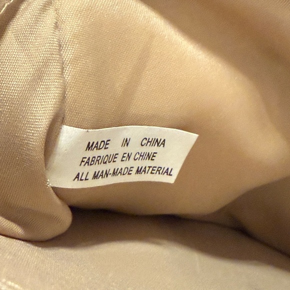 CL America Top Handle Bag With Crossbody Detachable Strap Tan, Black, Red Zip - Picture 12 of 16